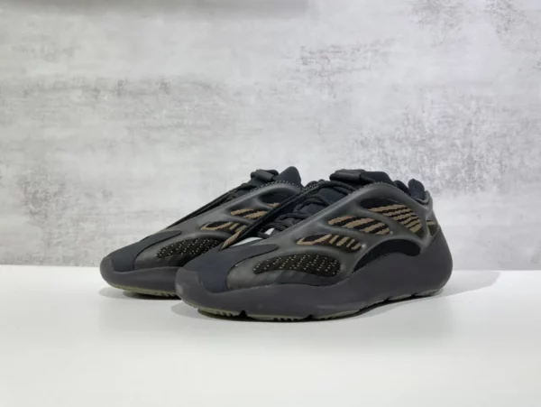 Yeezy shoes - rep shoes