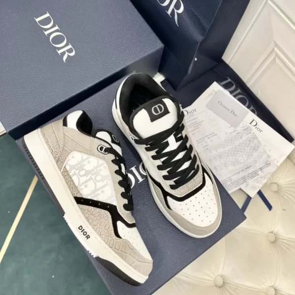 Dior shoes - Reps shoes