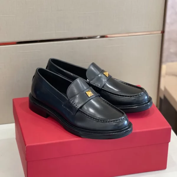 Valentino shoes - rep shoes