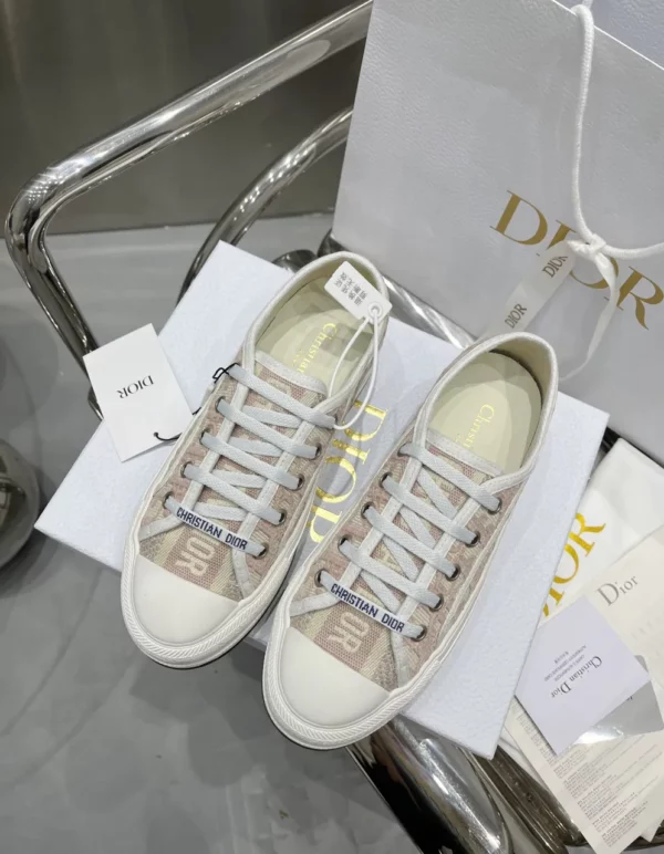 Dior shoes - Reps shoes