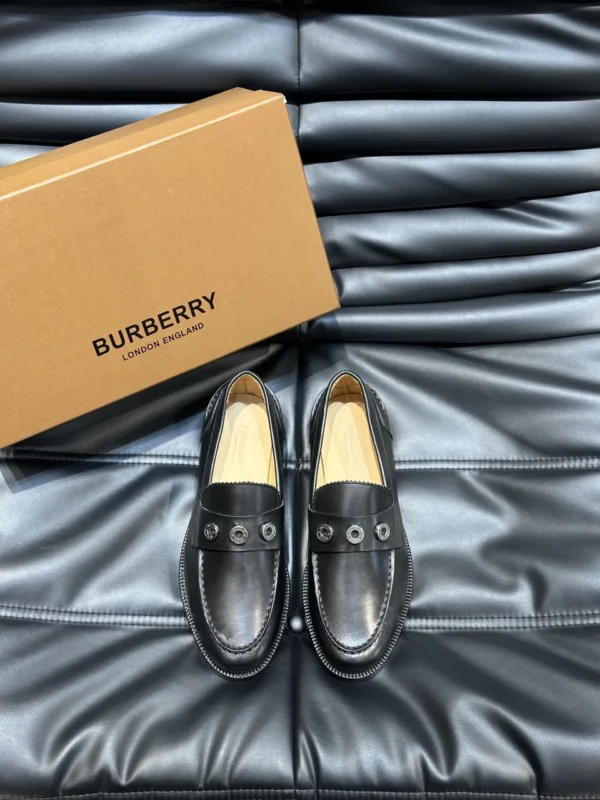 Burberry shoes - rep shoes