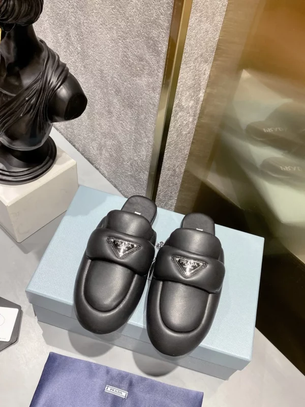 Prada shoes - Replica shoes