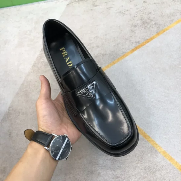 Prada shoes - Replica shoes