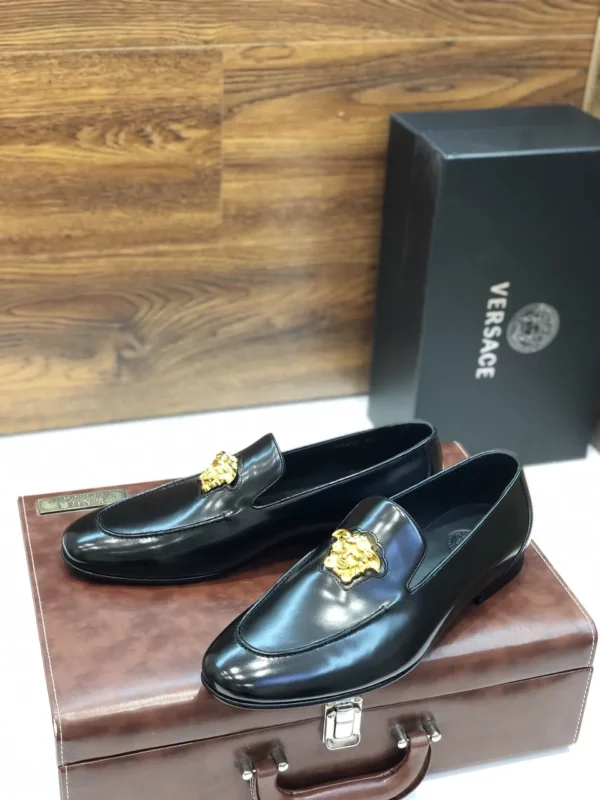 Versace shoes - rep shoes