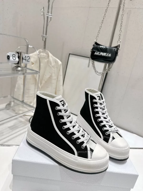 Dior shoes - Reps shoes