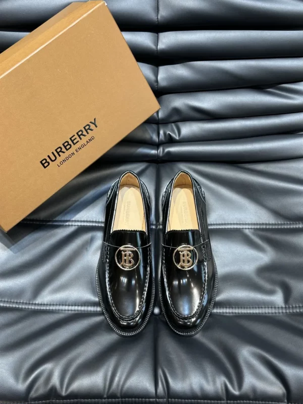 Burberry shoes - rep shoes