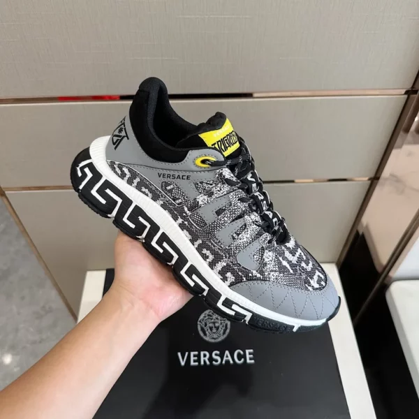 Versace shoes - Replica shoes