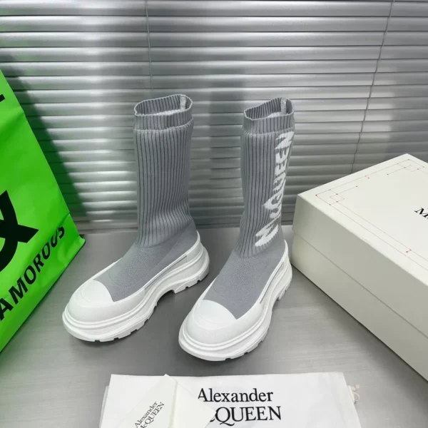 Alexander MCQueen shoes - Replica shoes