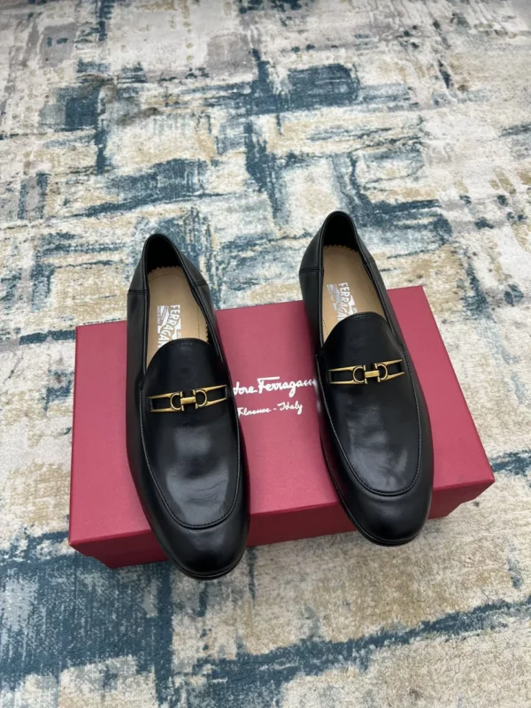 Ferragamo shoes - rep shoes