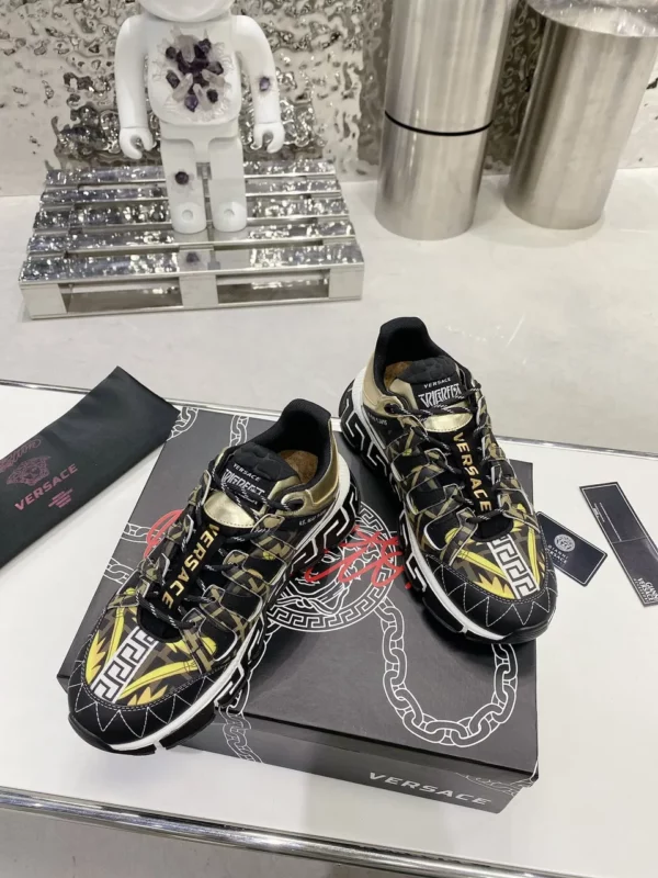 Versace shoes - rep shoes