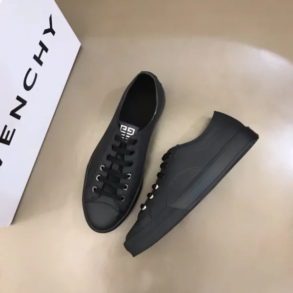 Givenchy shoes - Replica shoes