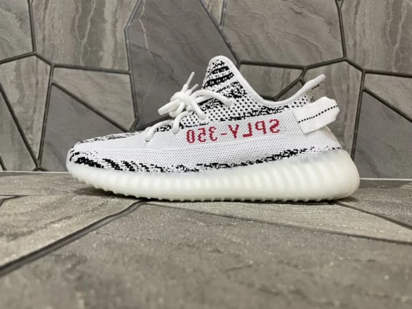 Yeezy shoes - rep shoes