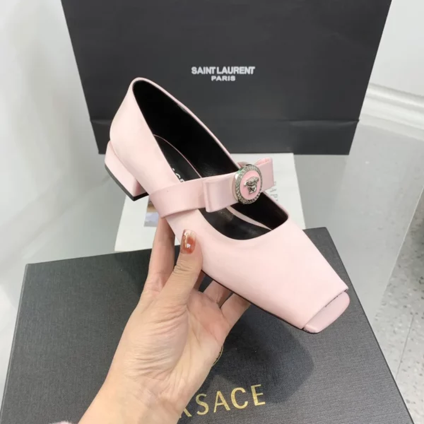 Versace shoes - rep shoes