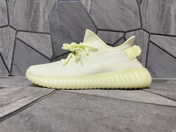 Yeezy shoes - Reps shoes