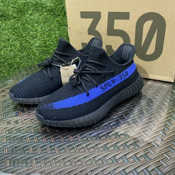 Yeezy shoes - Replica shoes