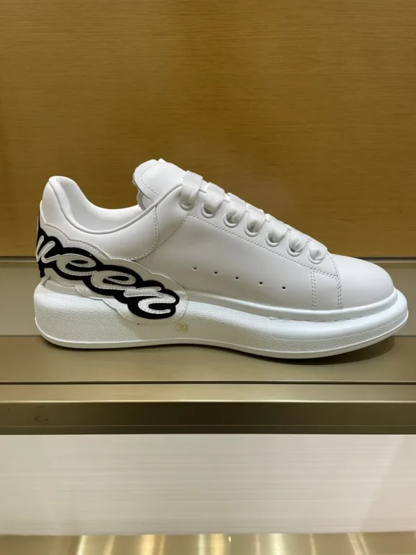 Alexander MCQueen shoes - Reps shoes