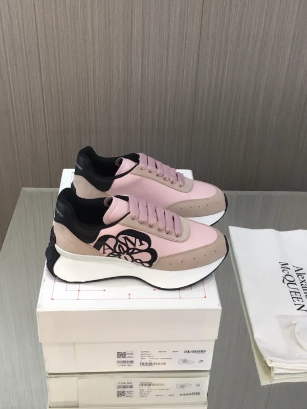 Alexander MCQueen shoes - rep shoes