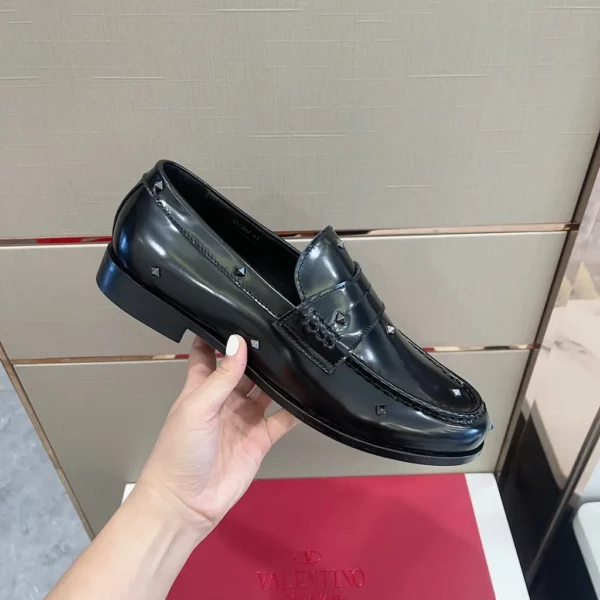 Valentino shoes - Replica shoes