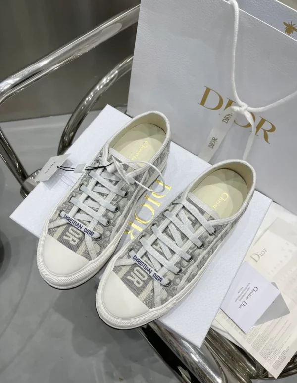 Dior shoes - Reps shoes