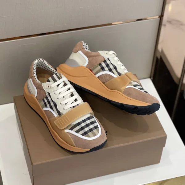 Burberry shoes - rep shoes