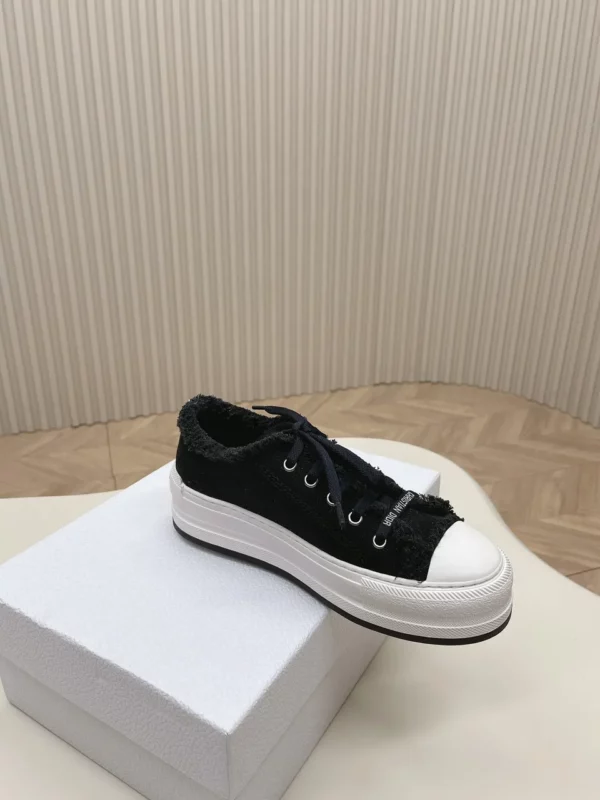 Dior shoes - rep shoes