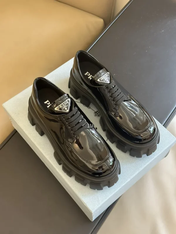 Prada shoes - Replica shoes