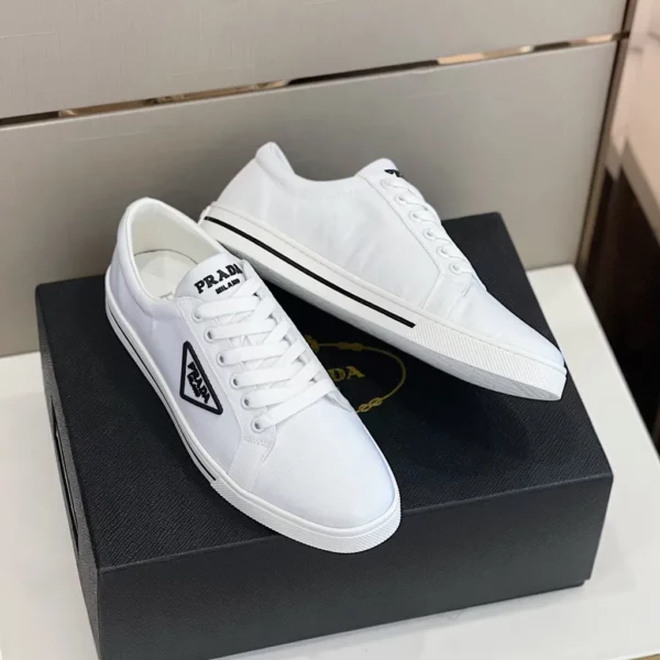 Prada shoes - Replica shoes