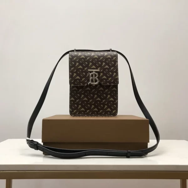 Burberry bag - replica bags