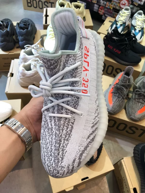 Yeezy shoes - rep shoes