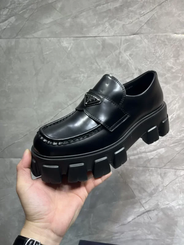 Prada shoes - Replica shoes