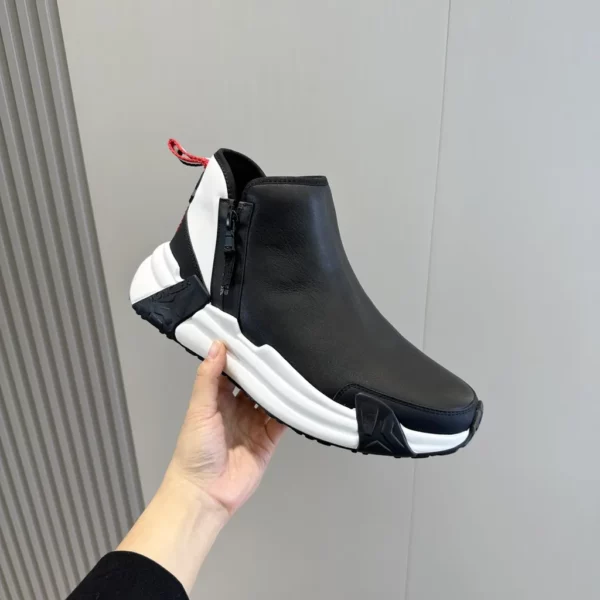 Moncler shoes - rep shoes