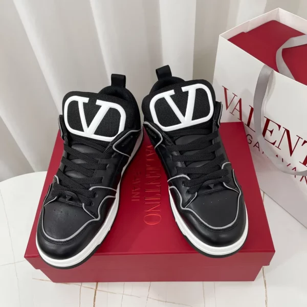 Valentino shoes - rep shoes