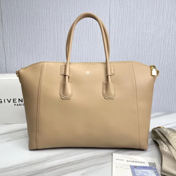 Givenchy bag - rep bags