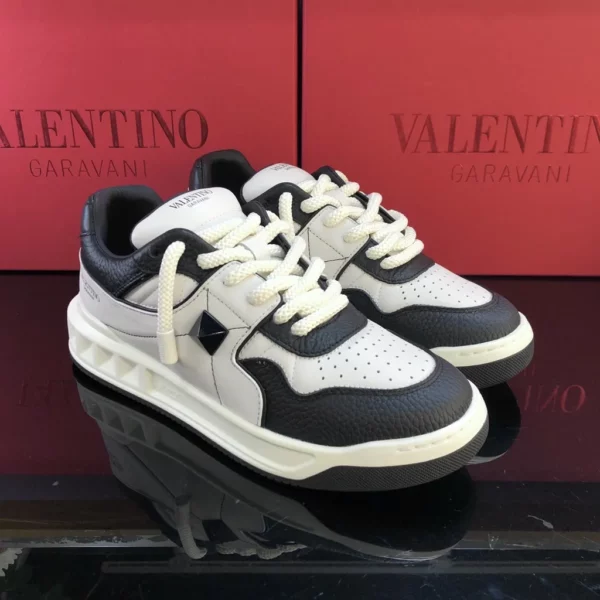 Valentino shoes - rep shoes