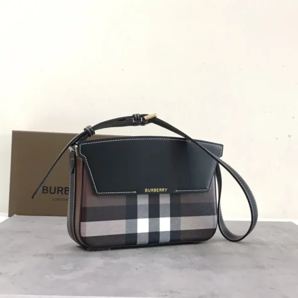 Burberry bag - replica bags