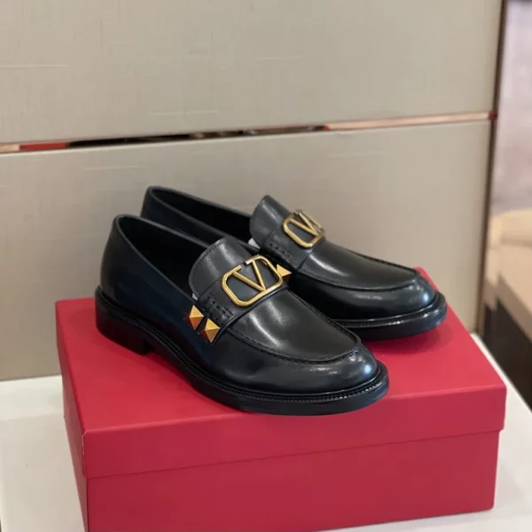 Valentino shoes - rep shoes