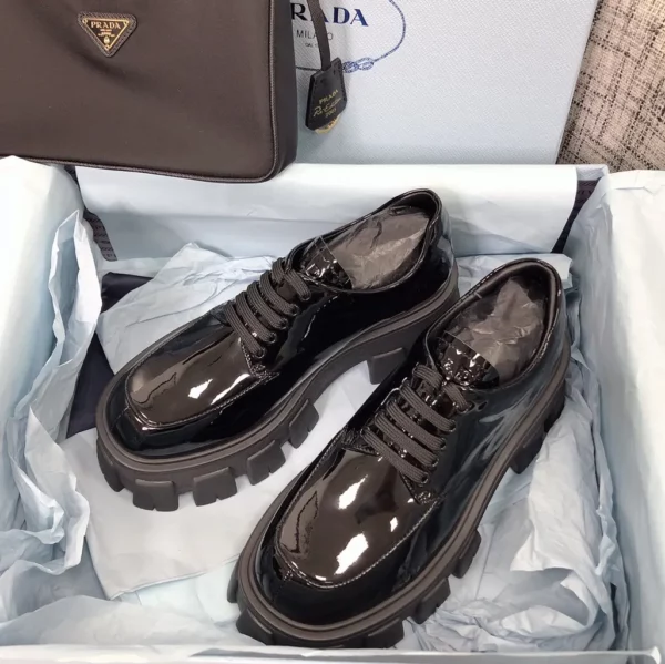 Prada shoes - Reps shoes