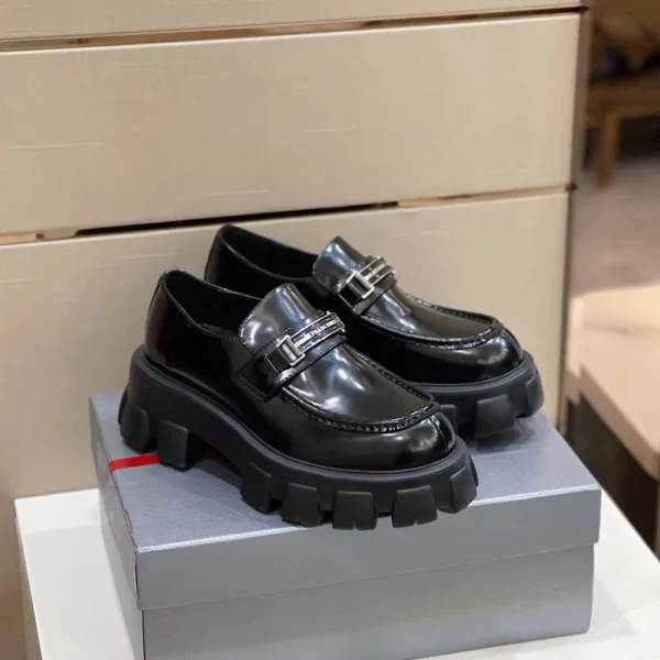 Prada shoes - rep shoes