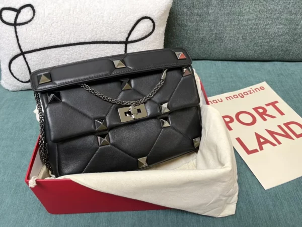 Valentino bag - rep bags