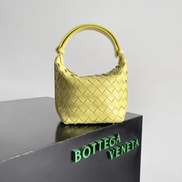 Bottega Veneta bag - replica bags