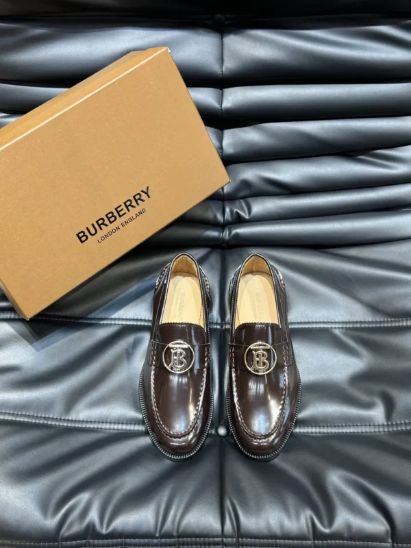 Burberry shoes - rep shoes