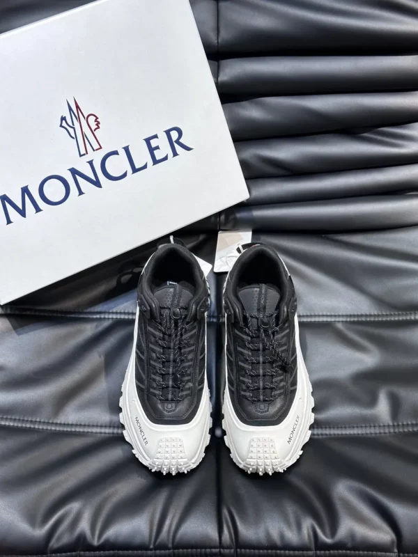 Moncler shoes - Replica shoes