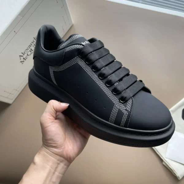 Alexander MCQueen shoes - Reps shoes