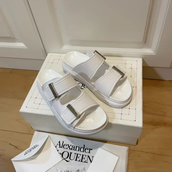 Alexander MCQueen shoes - rep shoes