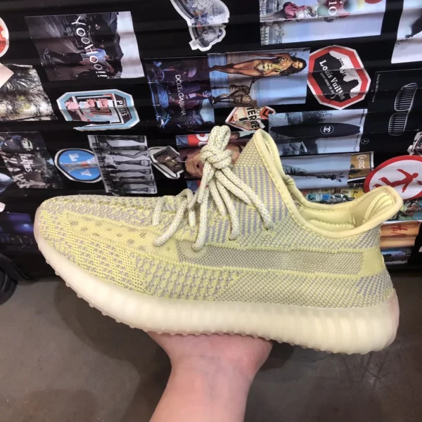 Yeezy shoes - Reps shoes