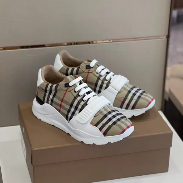 Burberry shoes - rep shoes