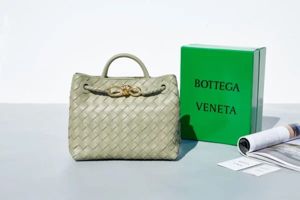 Bottega Veneta bag - replica bags