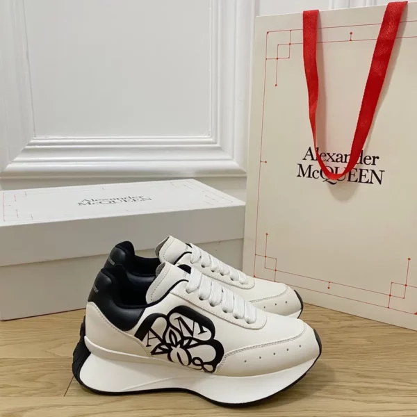 Alexander MCQueen shoes - rep shoes