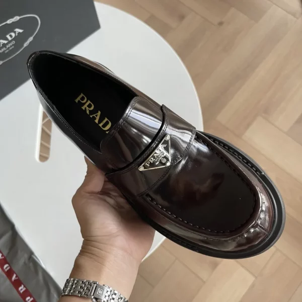 Prada shoes - Replica shoes