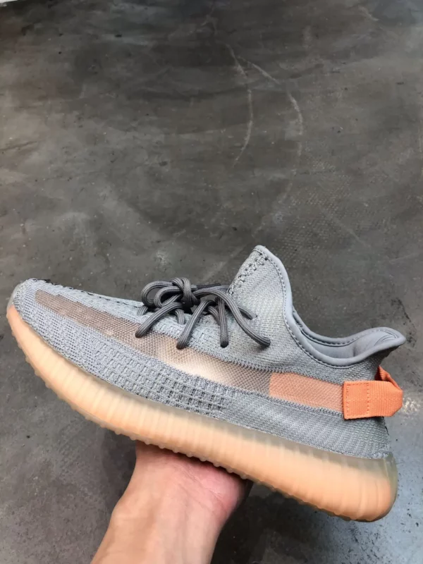 Yeezy shoes - rep shoes